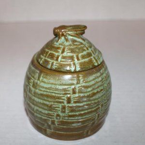 Frankoma Beehive/Basket Weave Honey Pot (803)